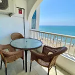 Vistas De Riviera Apartman